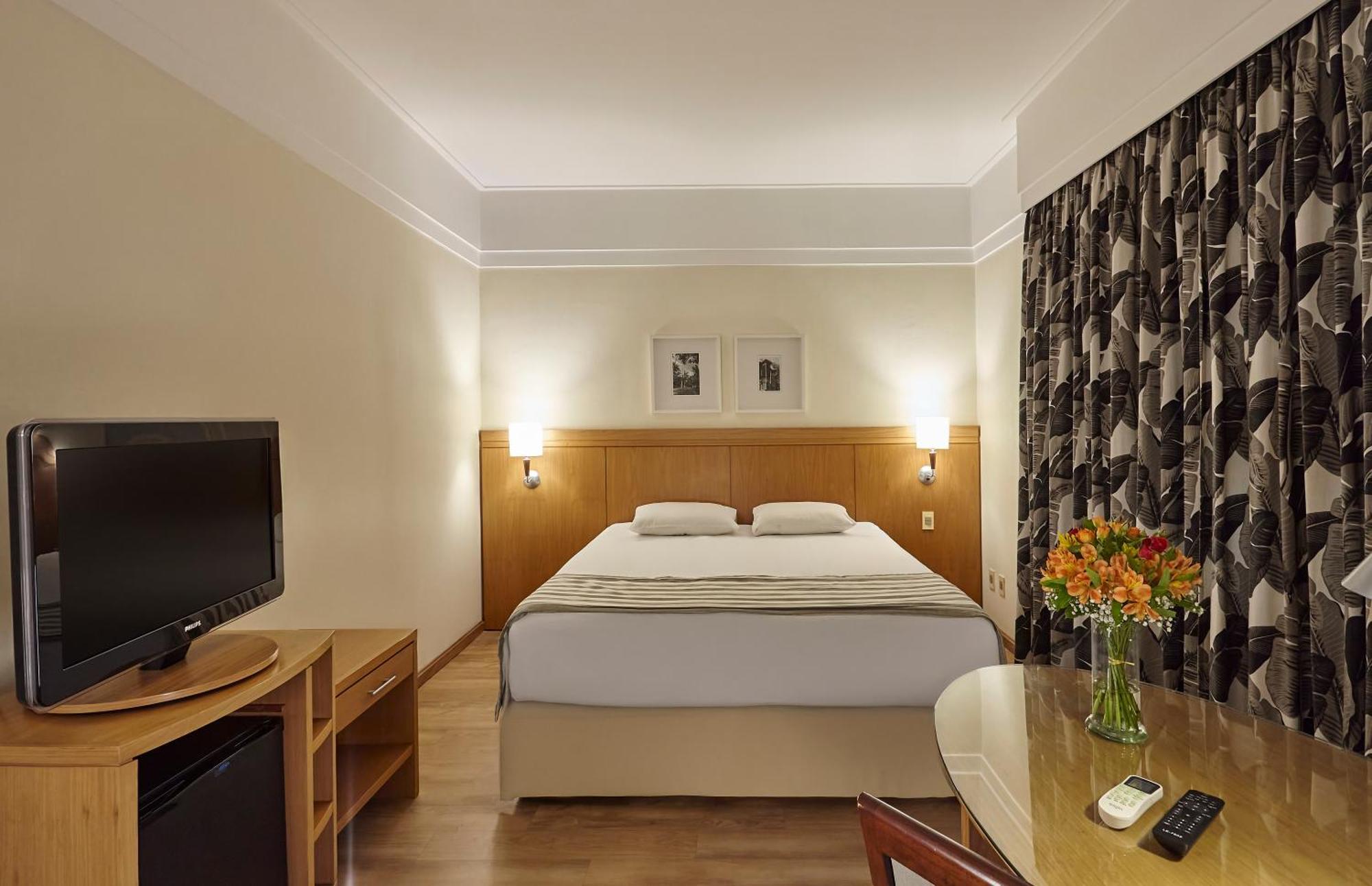 Suite,1742685946:JPEG